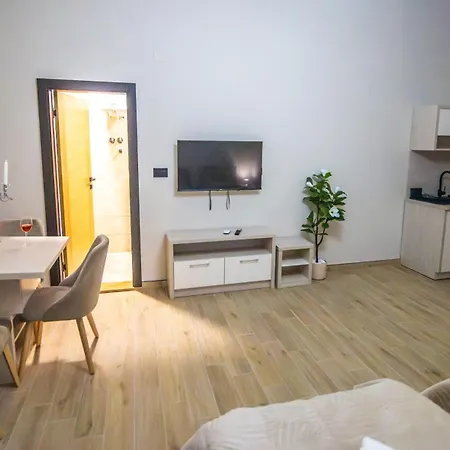 Apartament Monero *